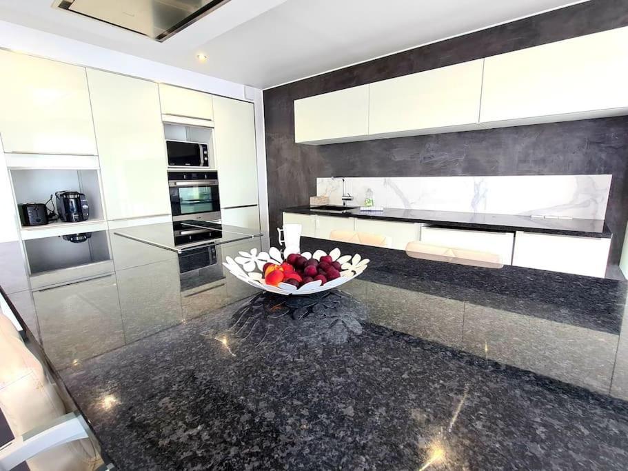 Grand Appartement Avec Vue Magnifique - Vercors - Une Experience Unique - Wifi Gratuit Grenoble Ngoại thất bức ảnh